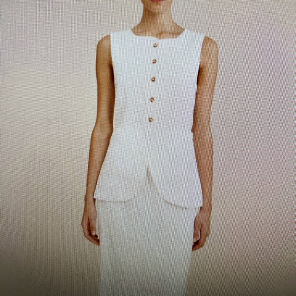 NWT ivory white Emma Vest